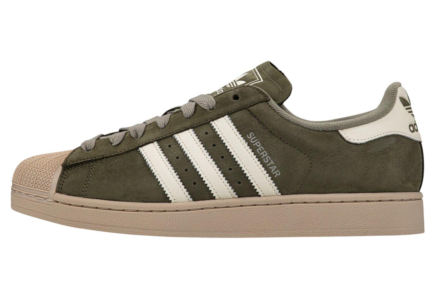 Кроссовки adidas Superstar II (11 199 Р)