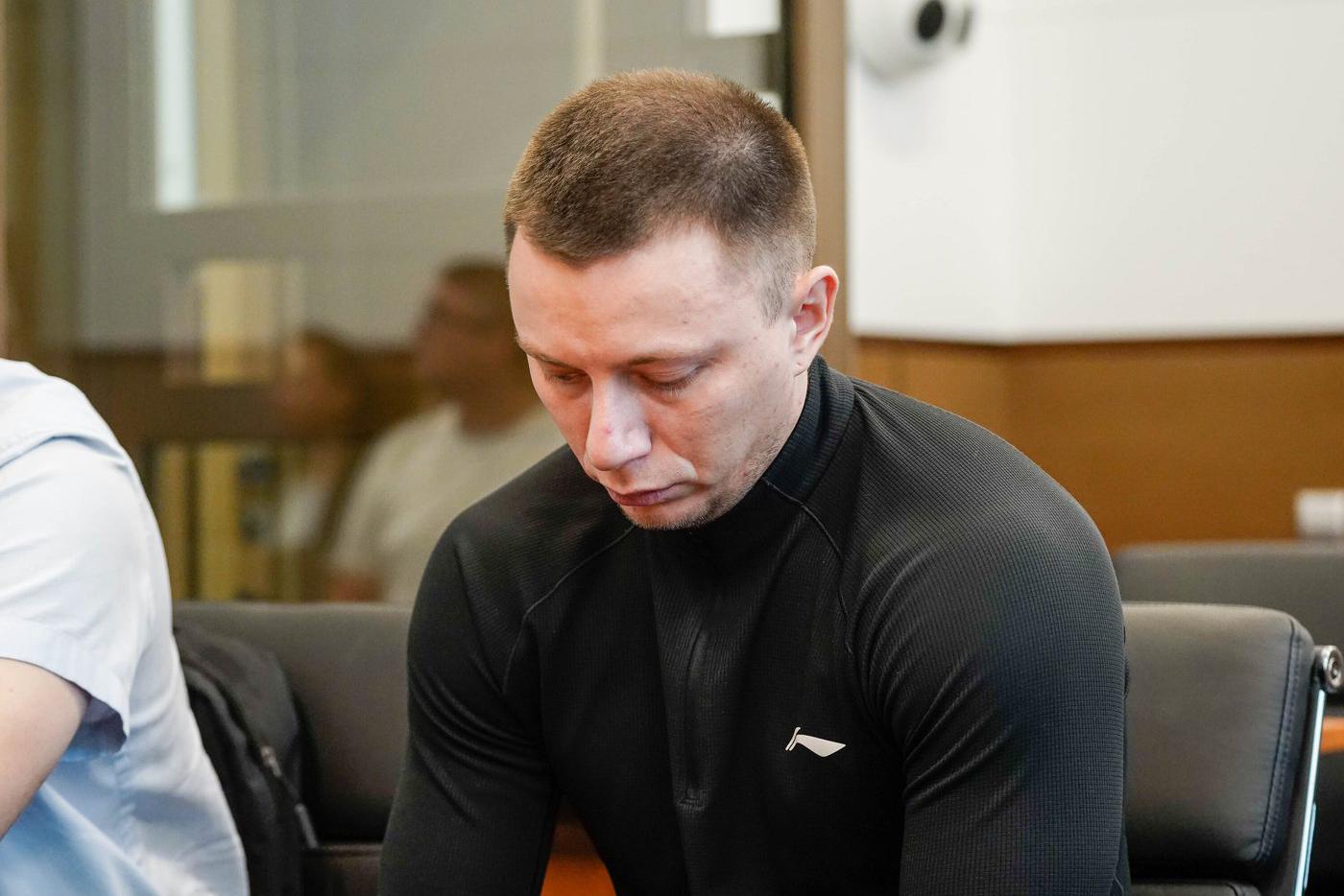 Суд Москвы продлил арест байкеру, сбившему актрису Добромилову