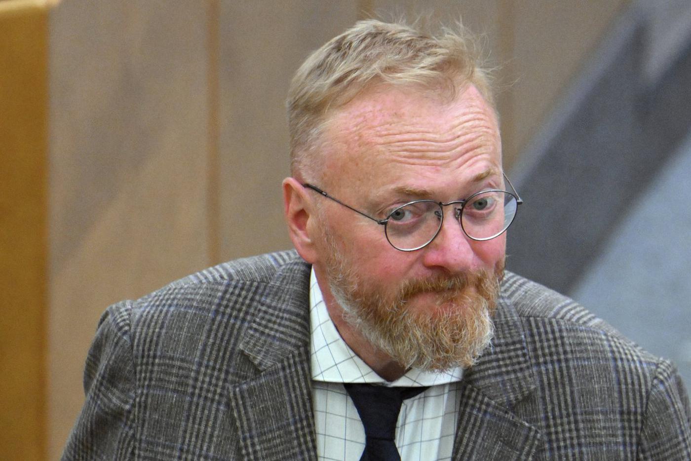 Виталий Милонов высказался против выплат россиянам за долгий брак