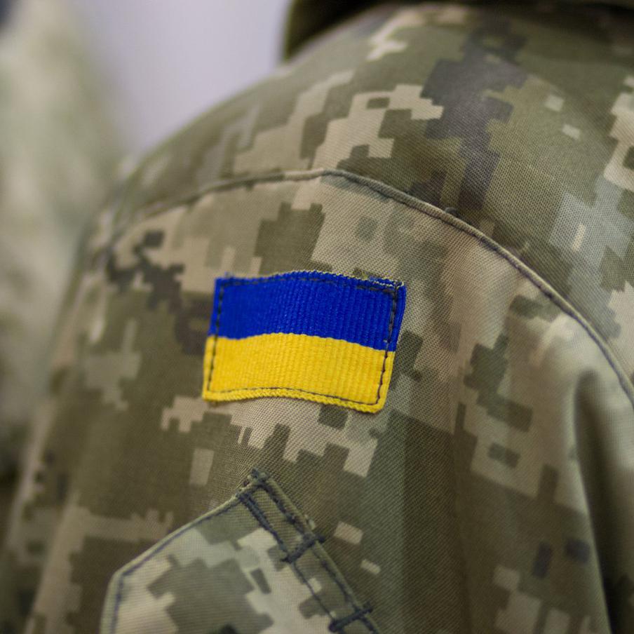Элитное подразделение ВСУ переброшено к границе Украины с Брянской областью. Украинское командование отправило к границе с Россией специализированный отряд. Их перемещение на боевые позиции из тыла связано с серьёзными потерями ВСУ на данном направлении