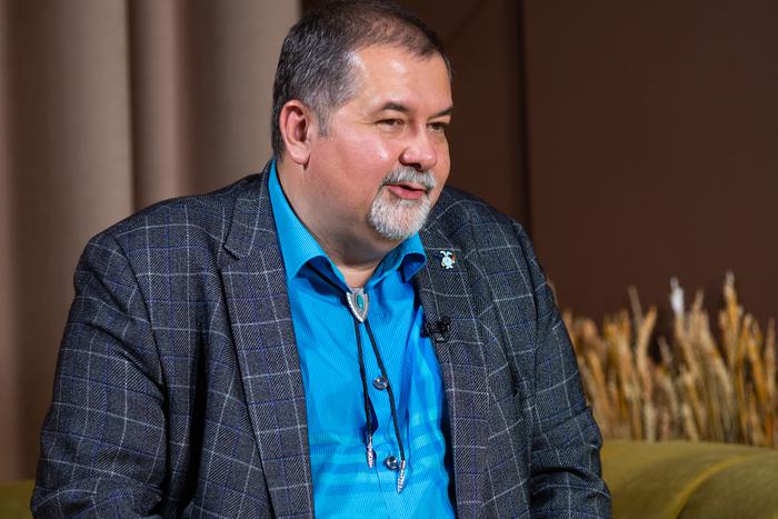 "Я придумал идею для финала с Городецким": Лукьяненко рассказал о работе над седьмой книгой "Дозоров"