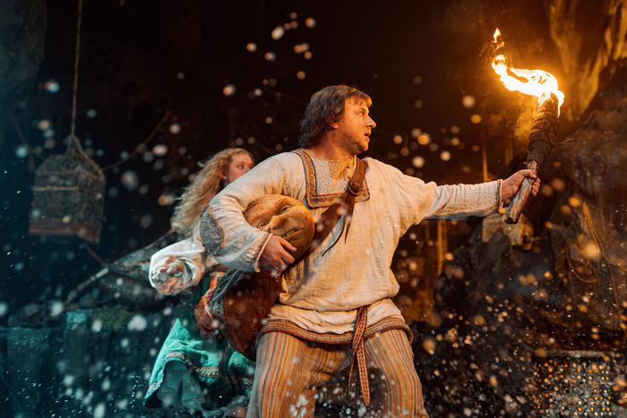 В новом фильме из вселенной "Последнего богатыря" Колобок помогает повысить самооценку