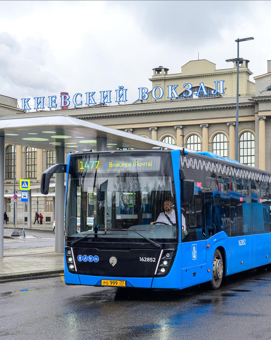 Новые автобусы "Мосгортранса" работают уже на 37 пригородных маршрутах