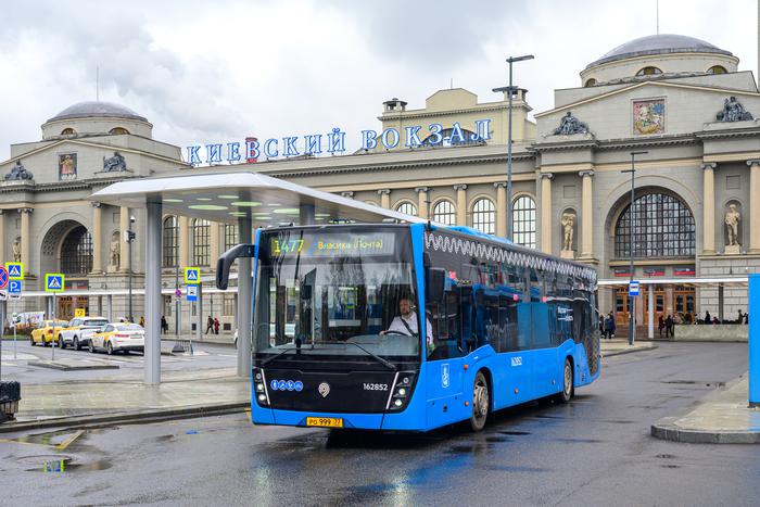 Новые автобусы "Мосгортранса" работают уже на 37 пригородных маршрутах