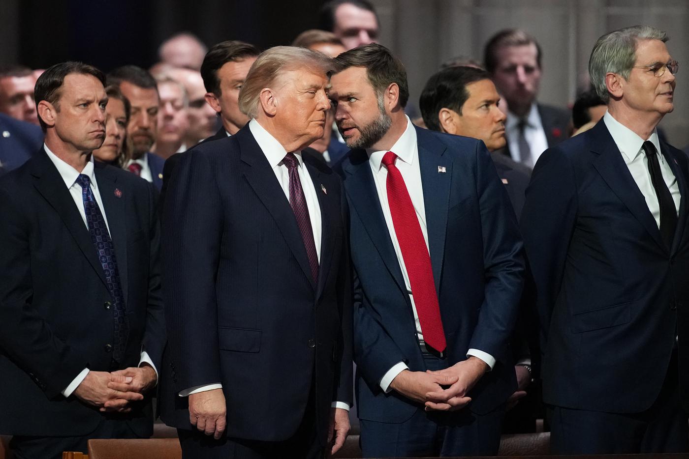 "Нам нужно избрать его": Трамп назвал своего вероятного преемника на посту президента