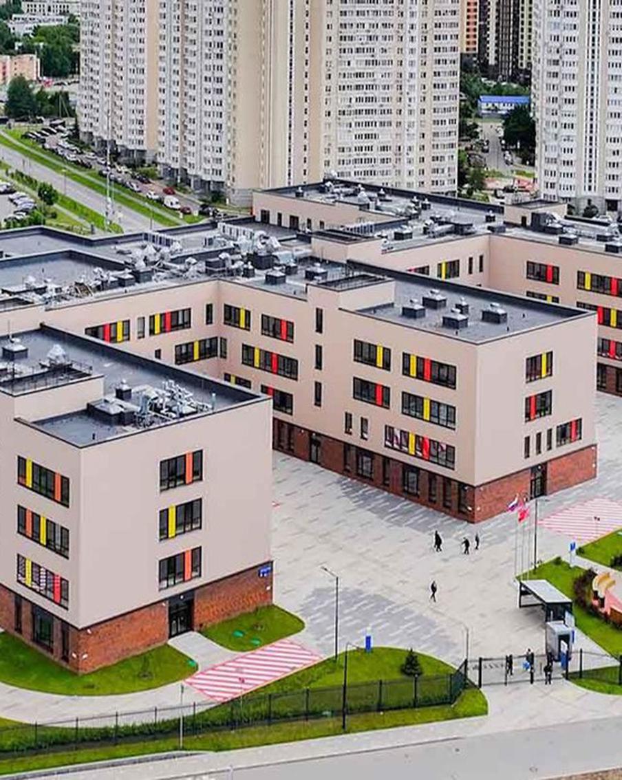 Собянин: 23 школы и детских сада построили в Москве за семь месяцев 2026 года