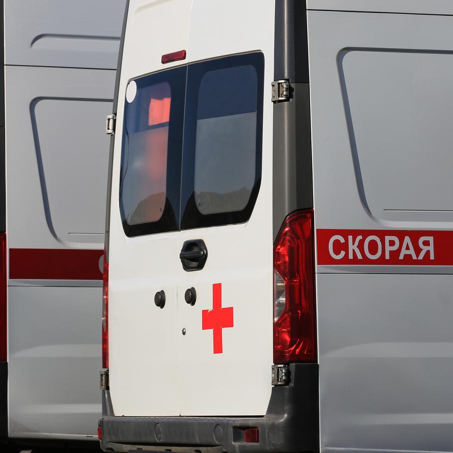 Власти Белгородской области рассказали о последствиях ночной атаки ВСУ. В ходе массированной атаки украинских дронов на Белгород прошлой ночью пострадали 13 человек. Среди них несколько детей