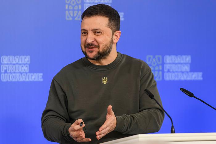 Украинские власти получат от Сербии крупный пакет гуманитарной помощи перед наступлением зимы