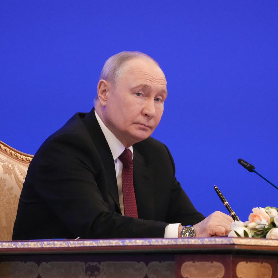 Президент Путин помиловал осуждённого в России американца Роберта Гилмана. Президент России Владимир Путин помиловал американца Роберта Гилмана. Гилман был осуждён на десять лет строгого режима за нападение на сотрудников правоохранительных органов
