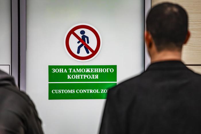 Контрабанду французских монет XIX–XX веков пресекли в аэропорту Домодедово