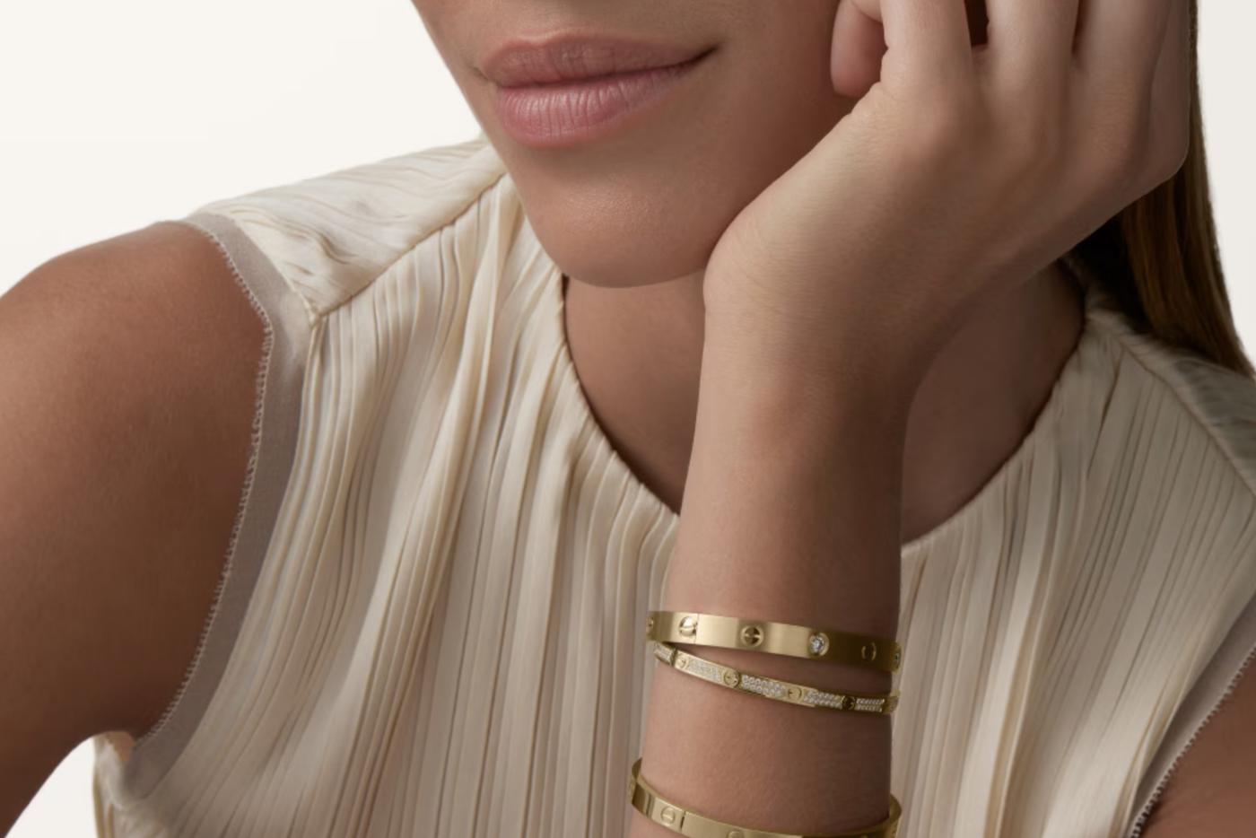 Cartier проиграл Sunlight суд из-за браслетов Love: что происходило в мире моды и красоты на этой неделе