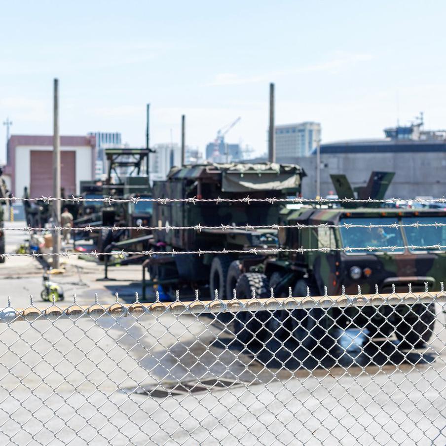 Австрийские журналисты насчитали более 120 американских военных баз по всему миру. Австрийское издание Kronen Zeitung провело анализ глобального военного присутствия Соединённых Штатов. Журналисты пришли к выводу, что после окончания Второй мировой войны и холодной войны Вашингтон укрепил статус доминирующей военной державы