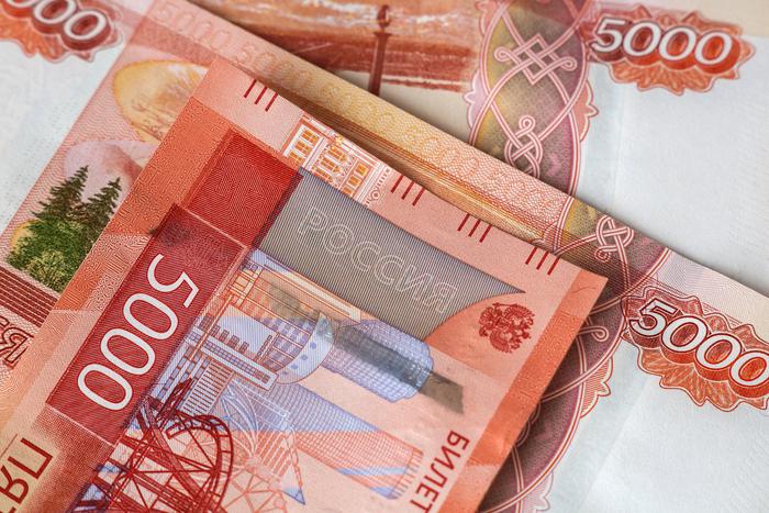 Средняя пенсия за выслугу лет в России превысила 1 млн рублей