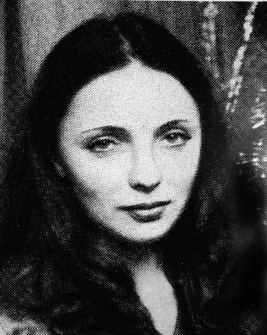 Июль 1991 года. Лариса Савицкая – единственный выживший пассажир самолёта.