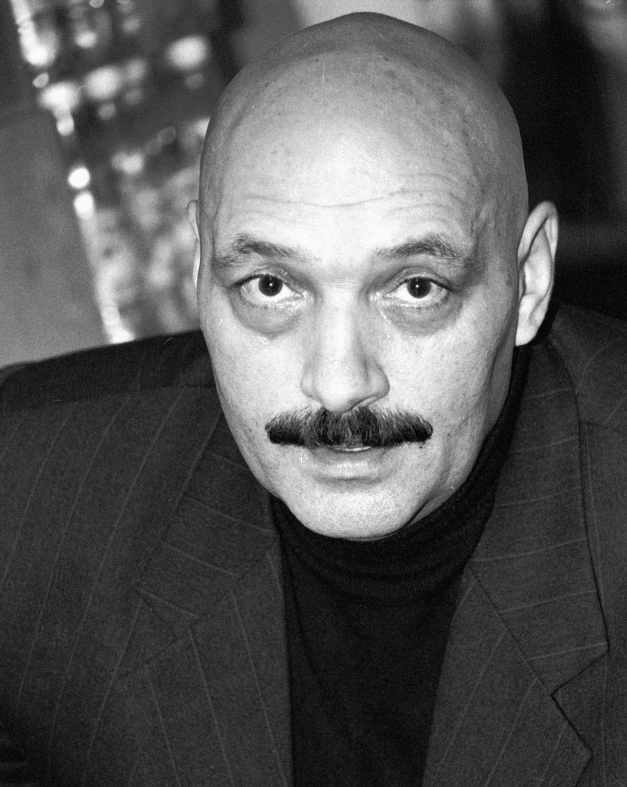 Ушёл из жизни актёр Юрий Цурило. Артист, известный по фильмам "Хрусталёв, машину!", "Поп", "Дурак" и "В августе 44-го", скончался в возрасте 79 лет
