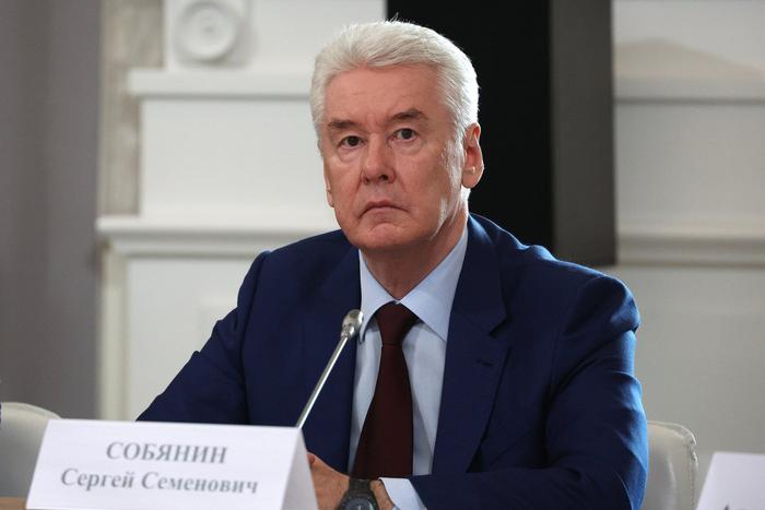 Мэр Москвы сообщил об уничтожении двух беспилотников на подлёте к столице