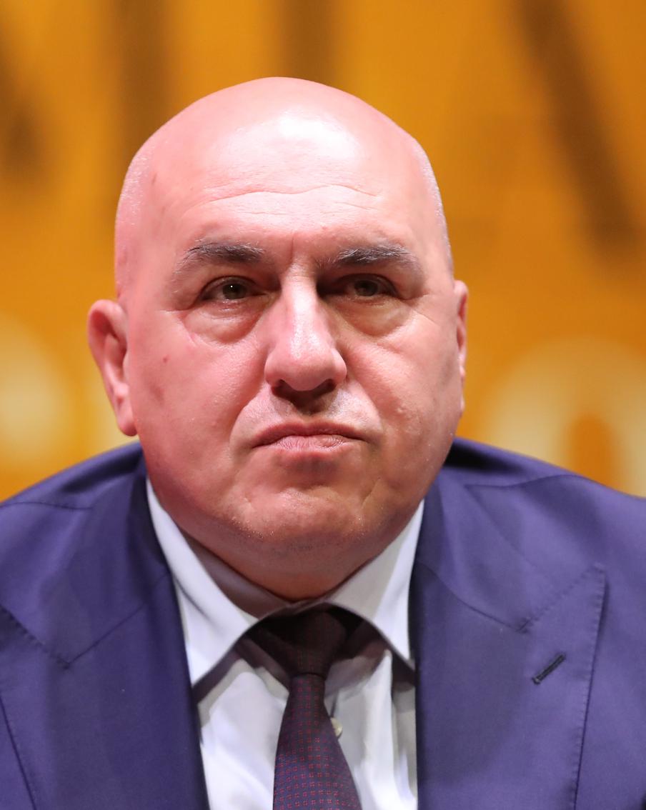 Стала известна новая должность экс-министра обороны Украины Михаила Фёдорова. Отправленный в отставку чиновник, инициировавший продолжительные акции протеста в десятках украинских городов, был назначен на новый пост. Правда, в правительстве Италии