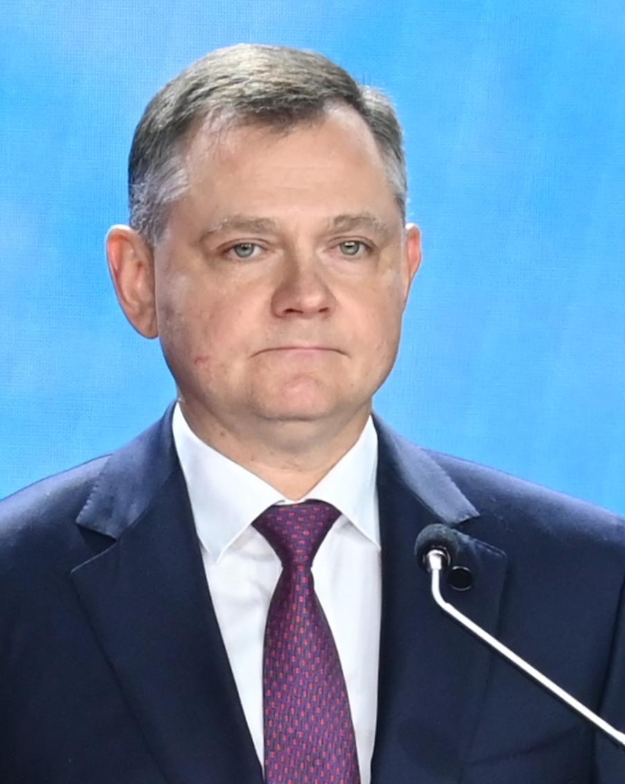 Власти ввели в Ростовской области режим ЧС из-за нарушения морского судоходства. Губернатор Юрий Слюсарь объявил о введении на территории региона режима чрезвычайной ситуации из-за усложнившейся ситуации с морским судоходством в Азово-Черноморском бассейне. К этому привели участившиеся атаки ВСУ