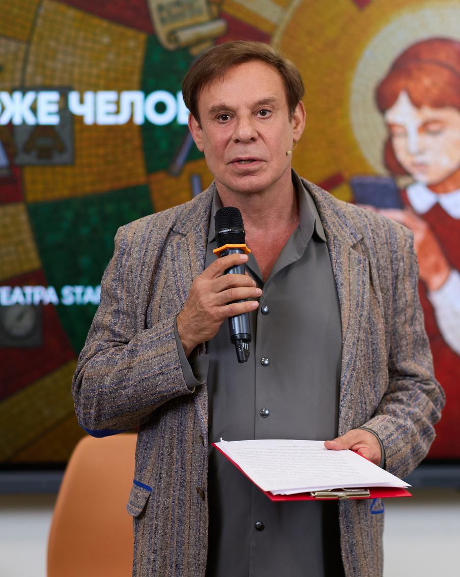 Ефим Шифрин: "Мои шпаргалки в ГИТИСе доставались ещё нескольким поколениям"