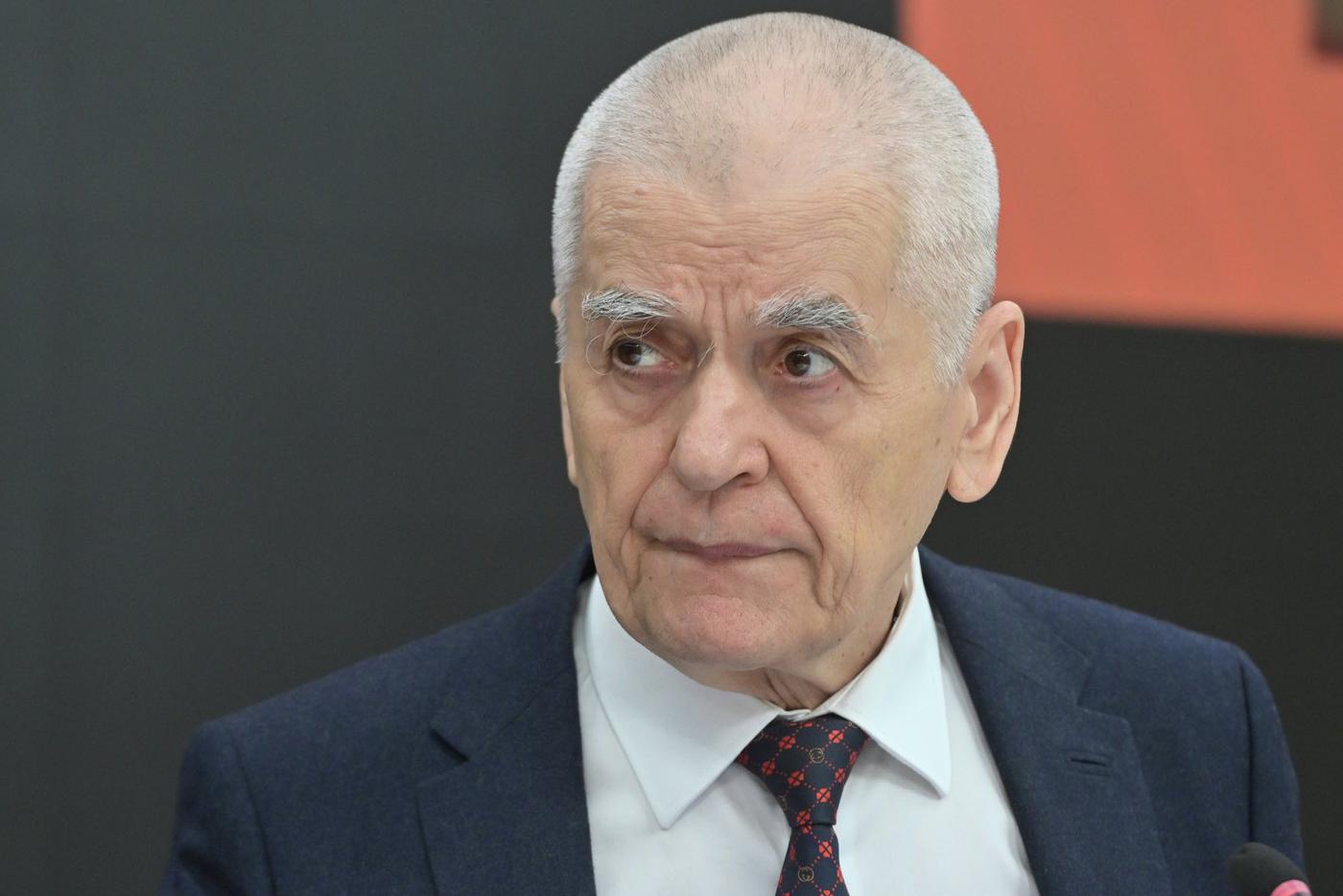 Онищенко заявил о тревожных изменениях в питании россиян