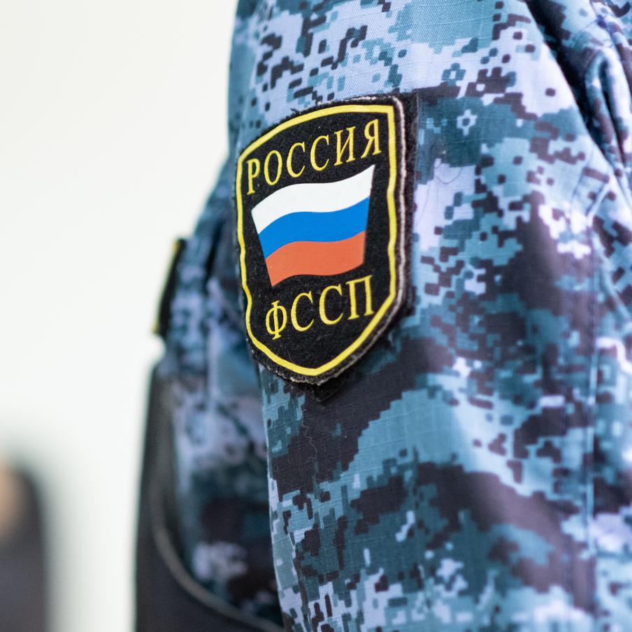 Судебные приставы разыскивают Алексея Блиновского из-за долгов. Судебные приставы объявили в розыск Алексея Блиновского в связи с тем, что его задолженность перед Федеральной налоговой службой (ФНС) и по коммунальным платежам достигла 432 тысяч рублей