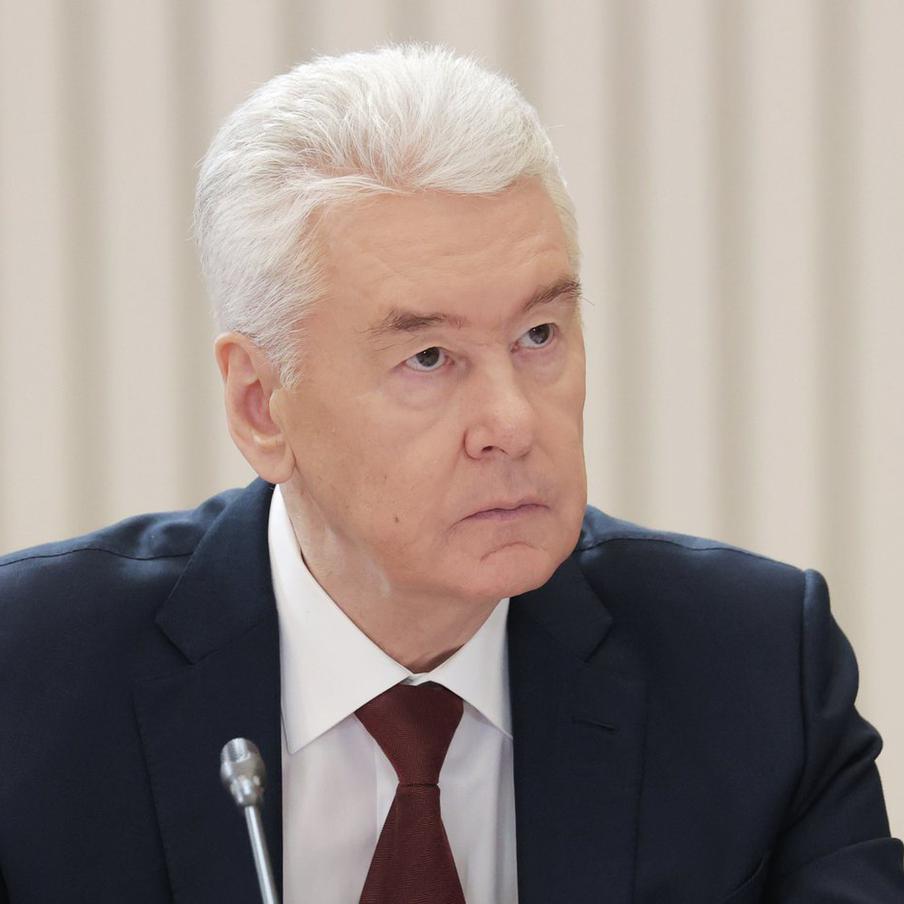Система ПВО отразила атаку ещё 22 БПЛА на подлёте к Москве — Собянин. Надёжность воздушной защиты Москвы обеспечивается ежедневным трудом дежурных расчётов противовоздушной обороны ВС России. Очередное подтверждение этому – своевременное обнаружение и уничтожение беспилотных аппаратов ВСУ, предпринявших попытку прорыва к столице