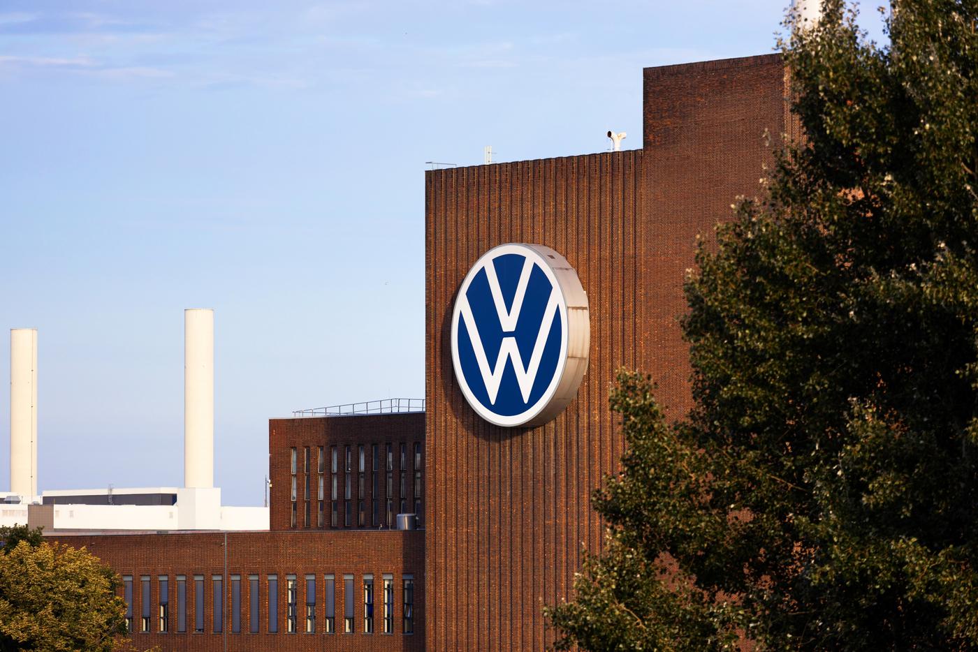 Volkswagen сократит 50 тысяч сотрудников в рамках антикризисного плана