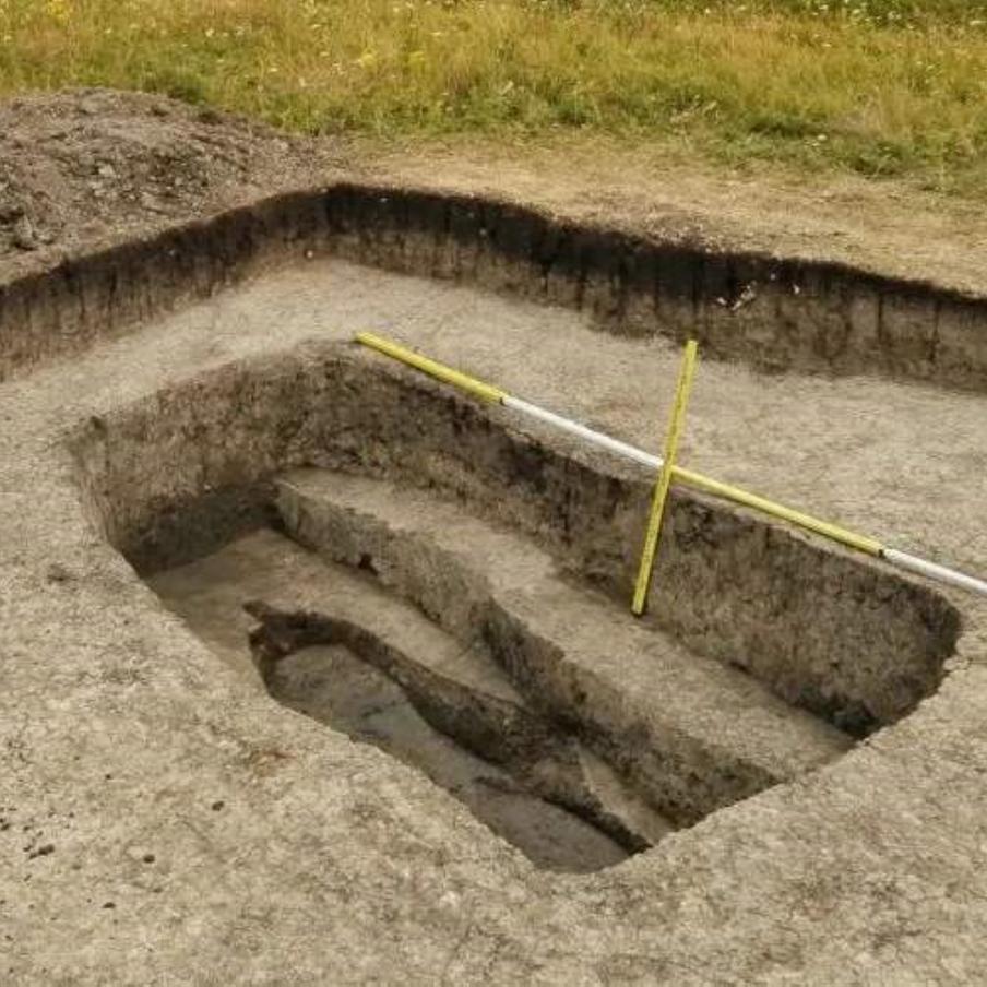 В Нижегородской области найдено захоронение с признаками человеческого жертвоприношения. Раскопки велись в долине реки Анды, недалеко от посёлка Пильна на юго-востоке области. Самым впечатляющим объектом стала могильная яма размером 3,5 на 2,5 метра