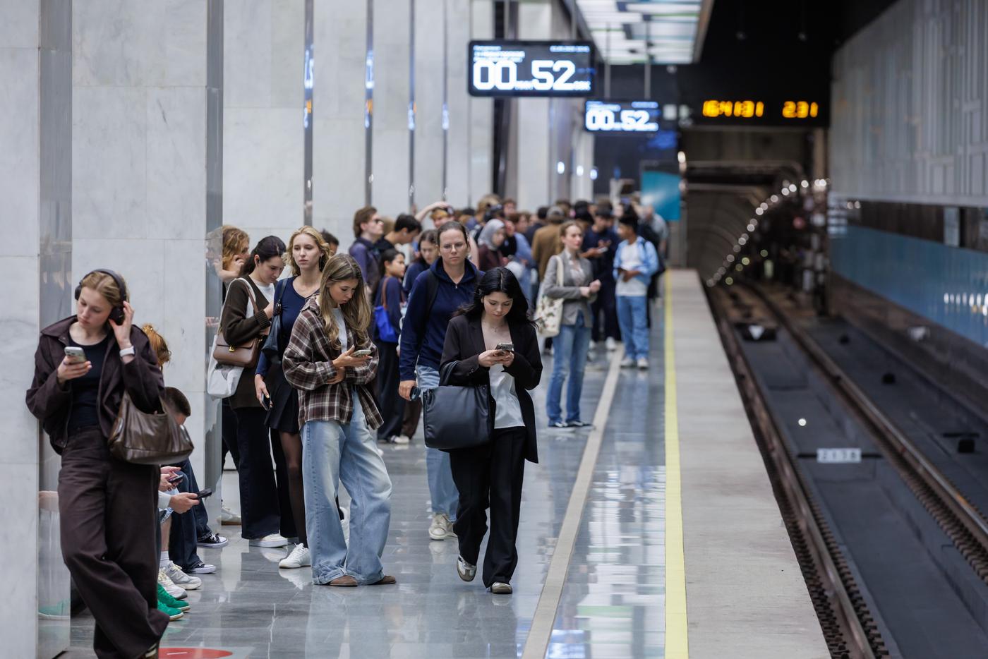 Пассажиропоток станций метро вырос с началом учебного года
