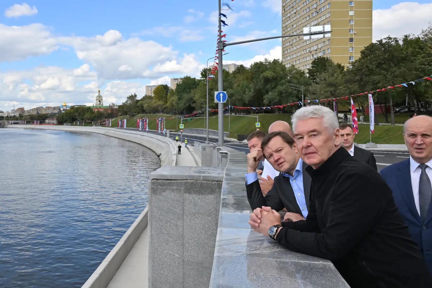 На левом берегу Москвы-реки открыли набережные: Крутицкую и первый участок новой Симоновской