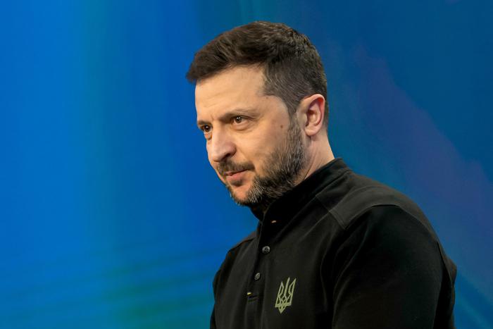 Власти Украины приказали ВСУ на три дня приостановить боевые действия на линии фронта