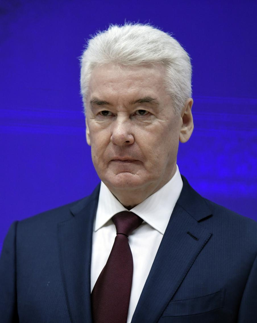 Собянин поблагодарил за работу штаб поддержки партии "Единая Россия". Член бюро Высшего совета партии "Единая Россия", мэр Москвы Сергей Собянин провёл встречу с членами штаба общественной поддержки партии "Единая Россия"