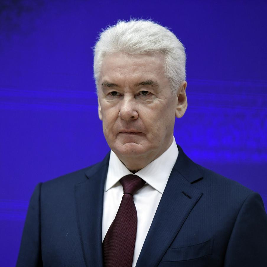 Собянин поблагодарил за работу штаб поддержки партии "Единая Россия". Член бюро Высшего совета партии "Единая Россия", мэр Москвы Сергей Собянин провёл встречу с членами штаба общественной поддержки партии "Единая Россия"