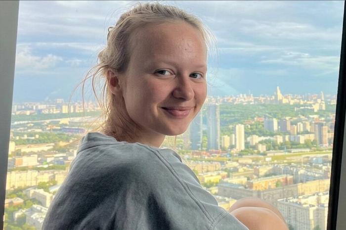 Прокурор запросил три года условно для Анастасии Брагиной за голую прогулку и создание порнографии