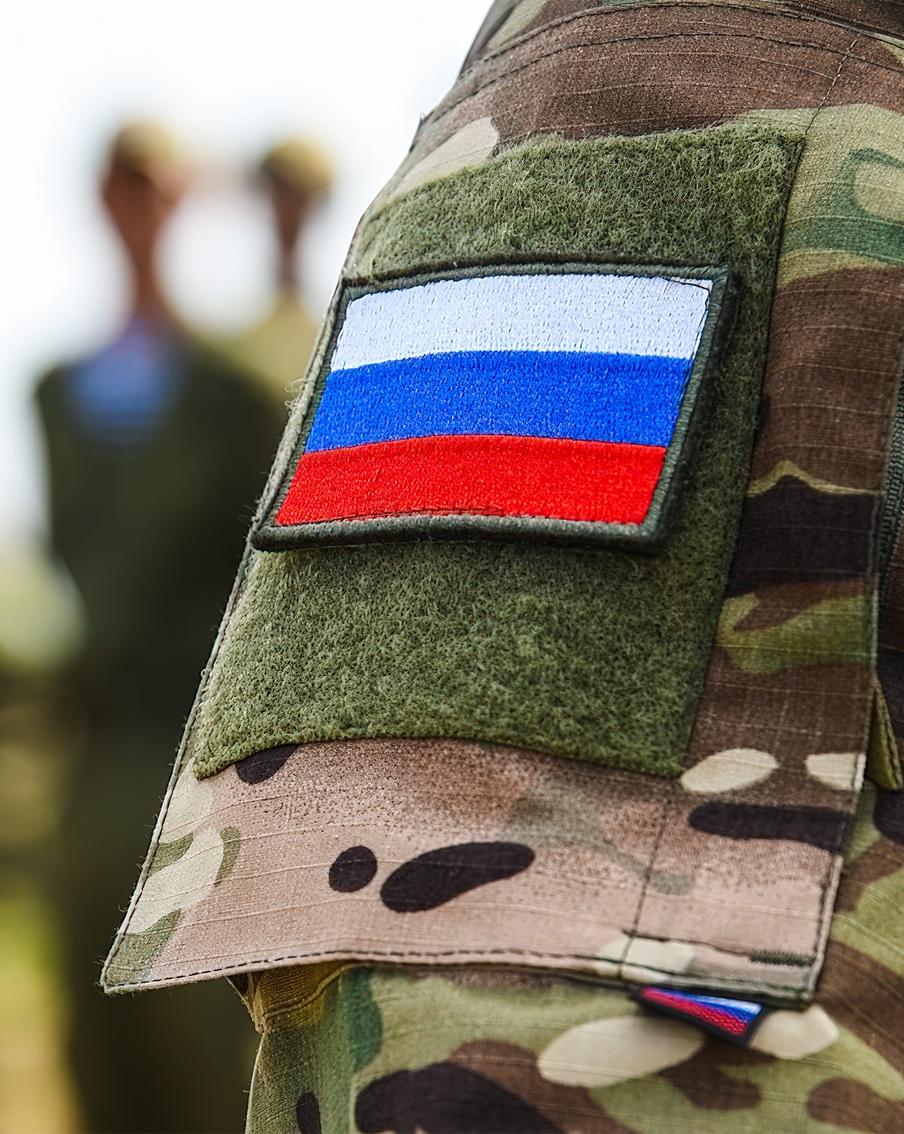 Украинские военные предпринимают попытки вырваться из окружения под Харьковом. Находящиеся в плотном кольце российских военных силы ВСУ на Харьковском направлении всё ещё пытаются вырваться из окружения, несмотря на критическую ситуацию для группировки
