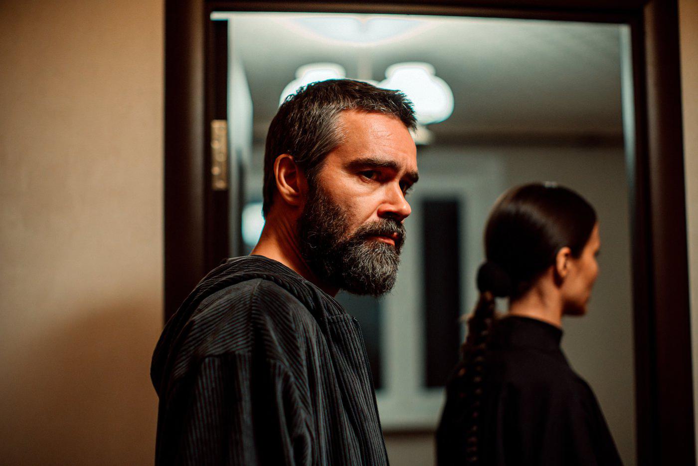 Один из вопросов финала сериала "Холод", останутся ли вместе Женя и Михаил.