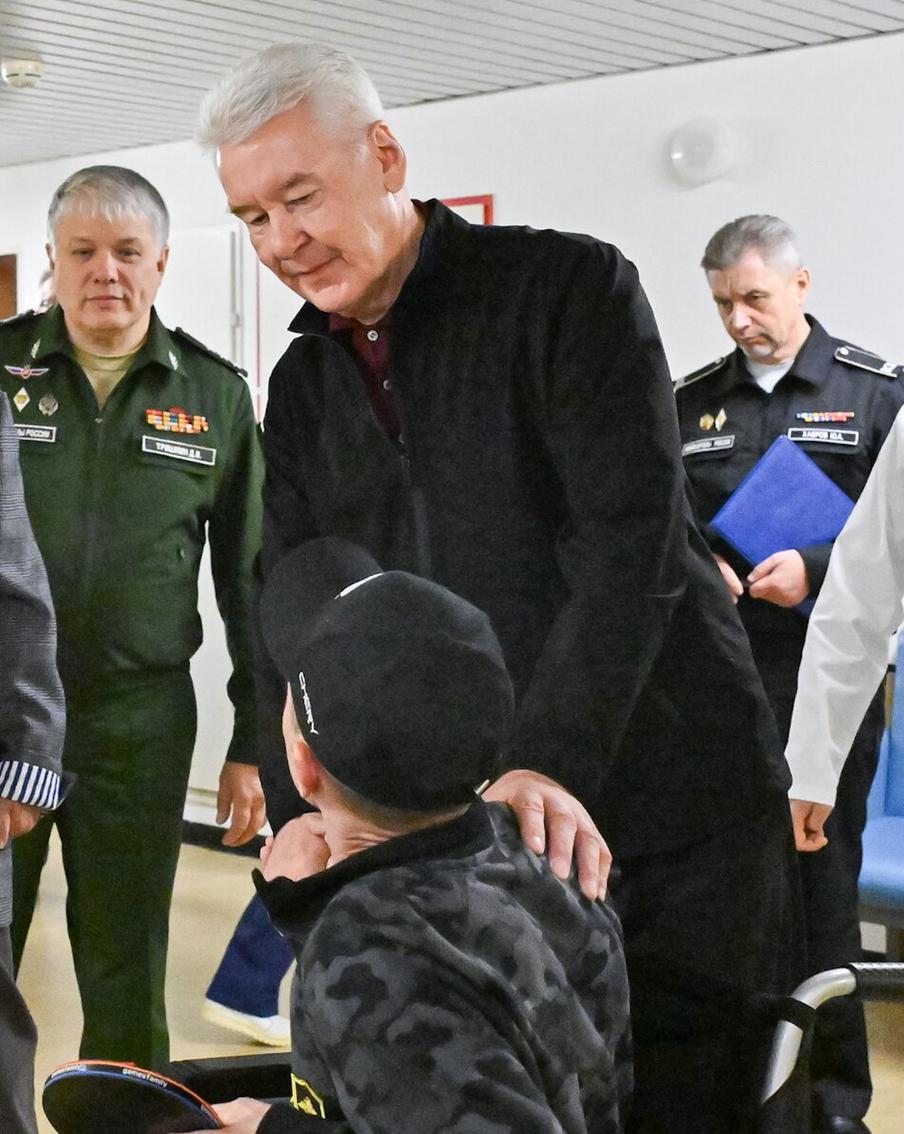 Сергей Собянин рассказал, как Москва поддерживала бойцов СВО прошедшим летом. Также помощь регулярно оказывается жителям новых и приграничных регионов
