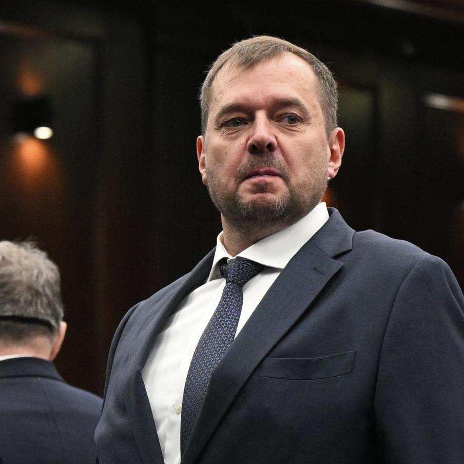 Власти Запорожской области заявили об ударе ВСУ по избирательному участку. Общеобразовательная школа в посёлке городского типа Пришиб в Запорожье была повреждена в ходе атаки украинских военных.