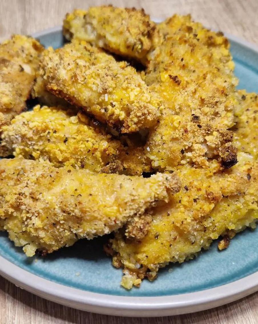 Рецепт домашних стрипсов: готовим вкусные и полезные кусочки курицы в панировке