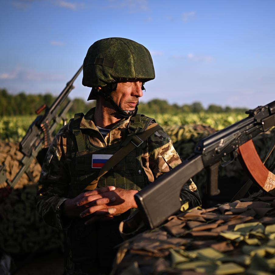 Армия России освободила Новоалександровку и Польную в Харьковской области. Наши войска уверенно продвигаются вперёд в зоне проведения спецоперации