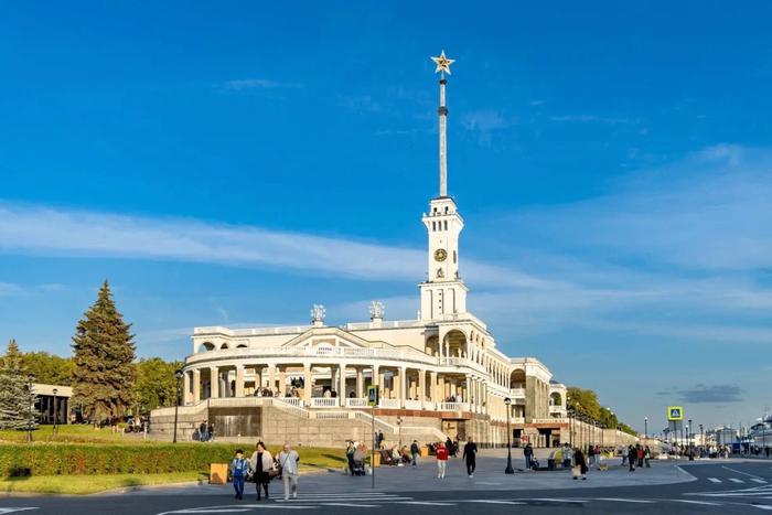 Работа кинотеатра "Кинопорт" на Северном речном вокзале подходит к концу