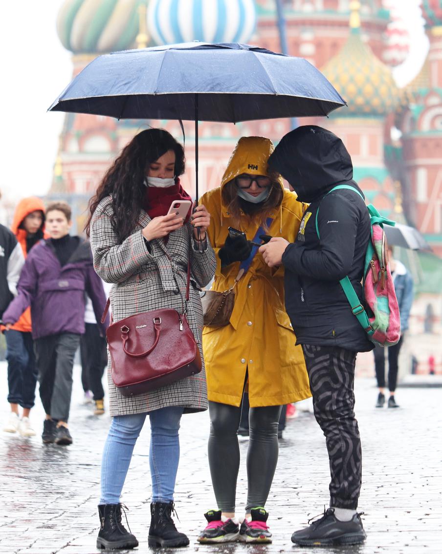 Москва в тёплом секторе циклона: днём до +21, вечером — ливень