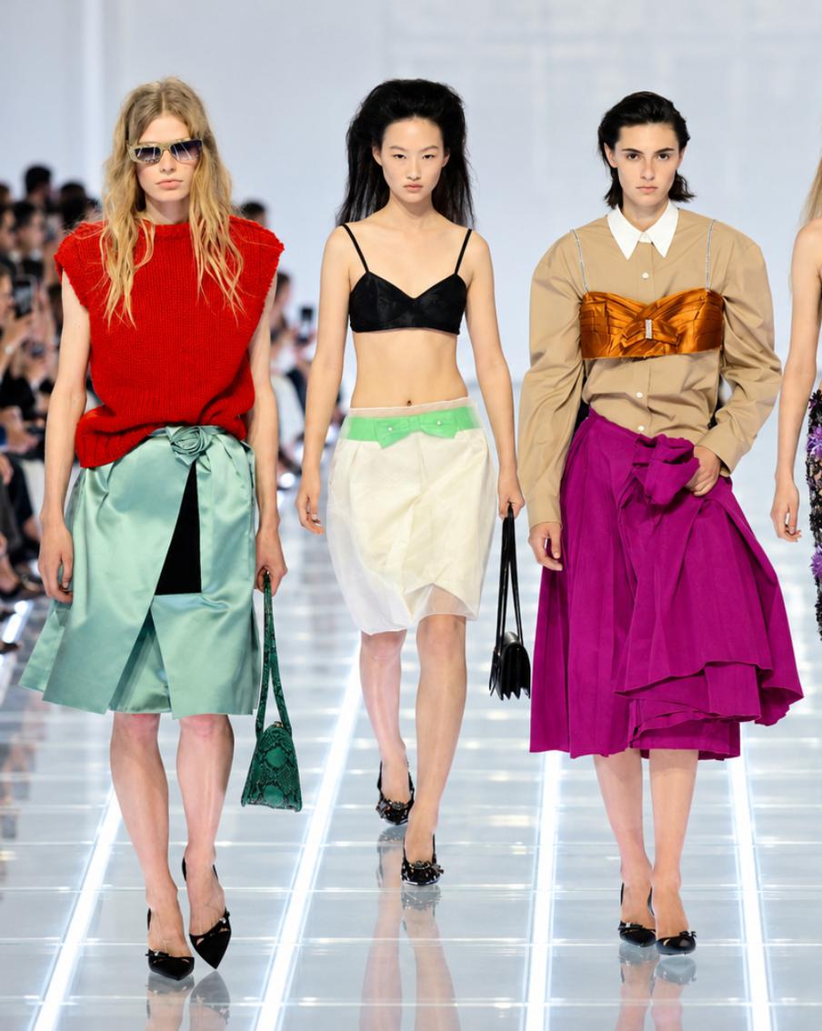 Prada отменила брюки: 7 юбок, которые стоит достать из шкафа уже сейчас