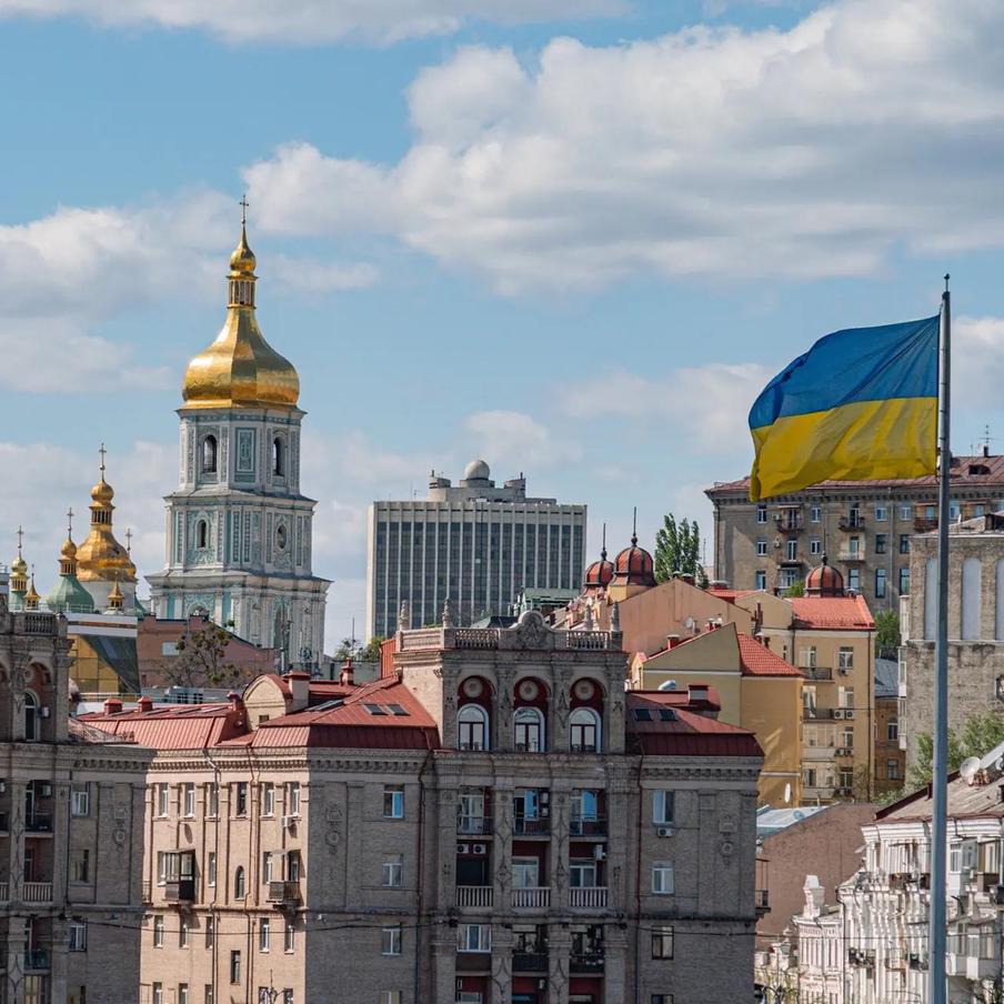 Глава Минцифры Украины предложила использовать страну как "испытательный полигон". Оксана Ферчук обратилась к Европейскому союзу с необычной инициативой. Она предложила использовать территорию страны для отработки ряда технологий. Идею Ферчук обсудила со своим немецким коллегой во время визита в столицу Германии накануне. Подробности идеи стали известны местным журналистам
