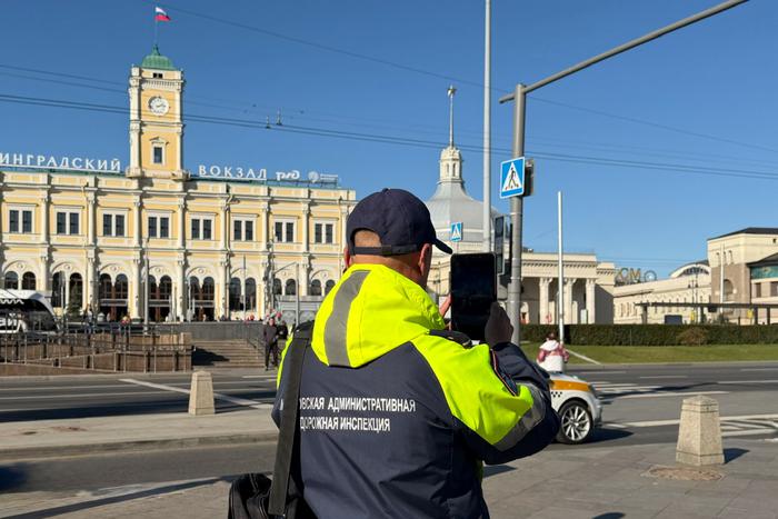 Максим Ликсутов рассказал, как МАДИ помогает разгружать движение на Комсомольской площади