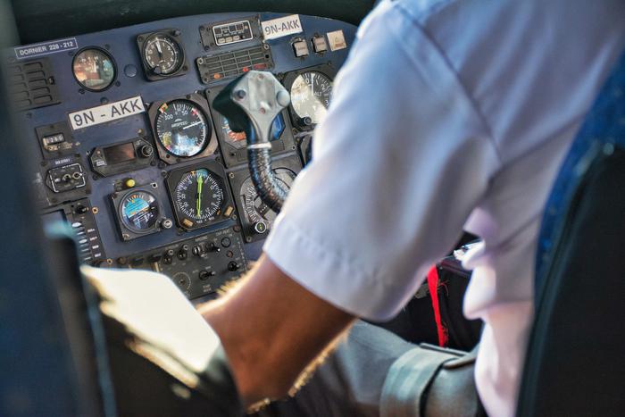 Кто напал на пилота самолёта Flydubai: раскрыта личность предполагаемого виновника ЧП на борту