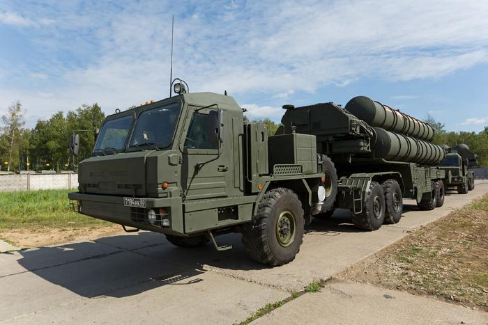 Российские военные отчитались об успешном отражении атаки украинских дронов на территорию РФ