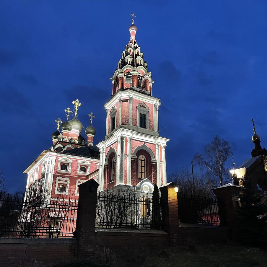 Православная Церковь 7 октября чтит память святой равноапостольной Фёклы. Святая первомученица равноапостольная Фёкла родилась в Икании, городе в Малой Азии, в состоятельной семье. Девушка славилась необыкновенной красотой. В 18 лет родители обручили её со знатным юношей. Переломным моментом для Фёклы стала встреча с апостолом Павлом