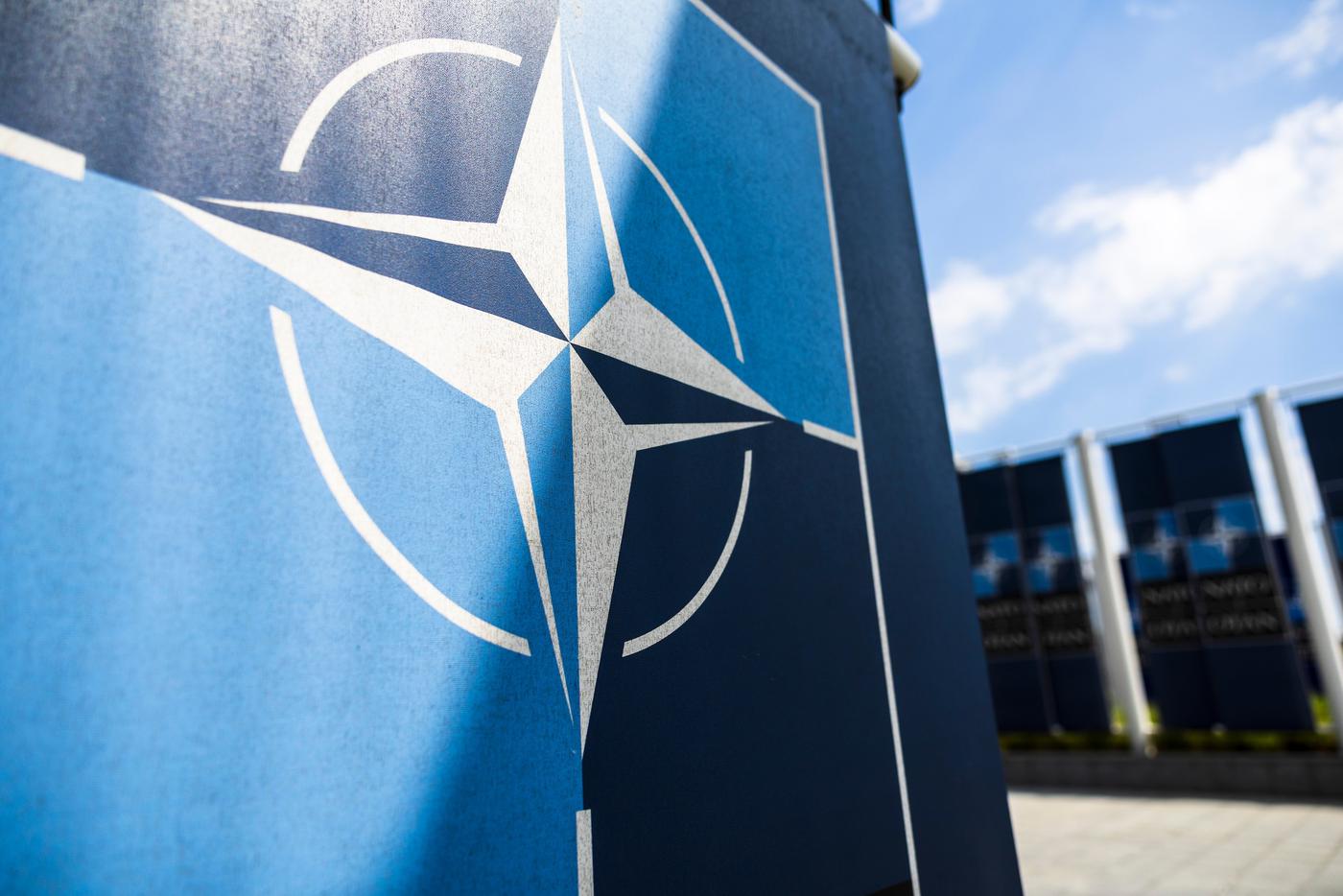 Представители военного комитета НАТО впервые за 8 лет прибыли в Киев
