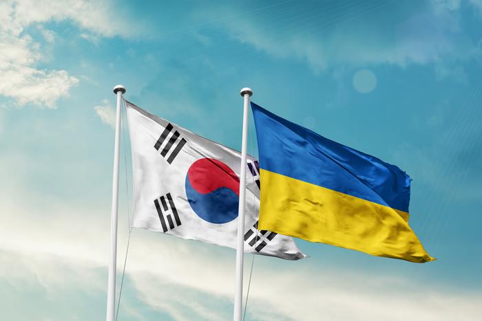 Корейский посол покинул Украину в знак протеста: в МИД страны отметили, что такое решение принимается нечасто
